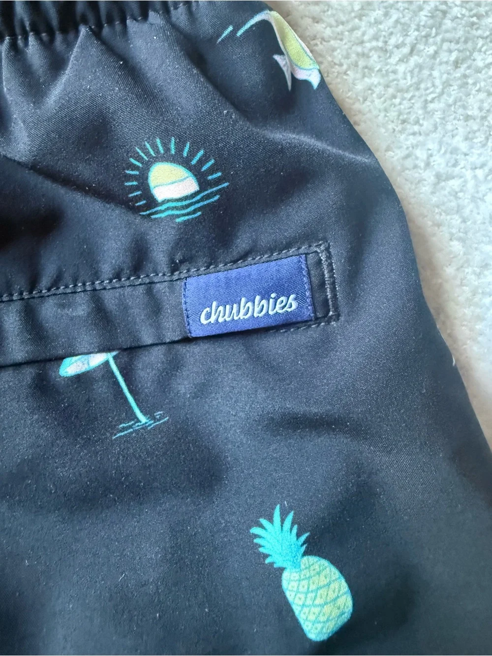 chubbies Black Tropical Surf Motif Lined Swim Shorts, Sz Small